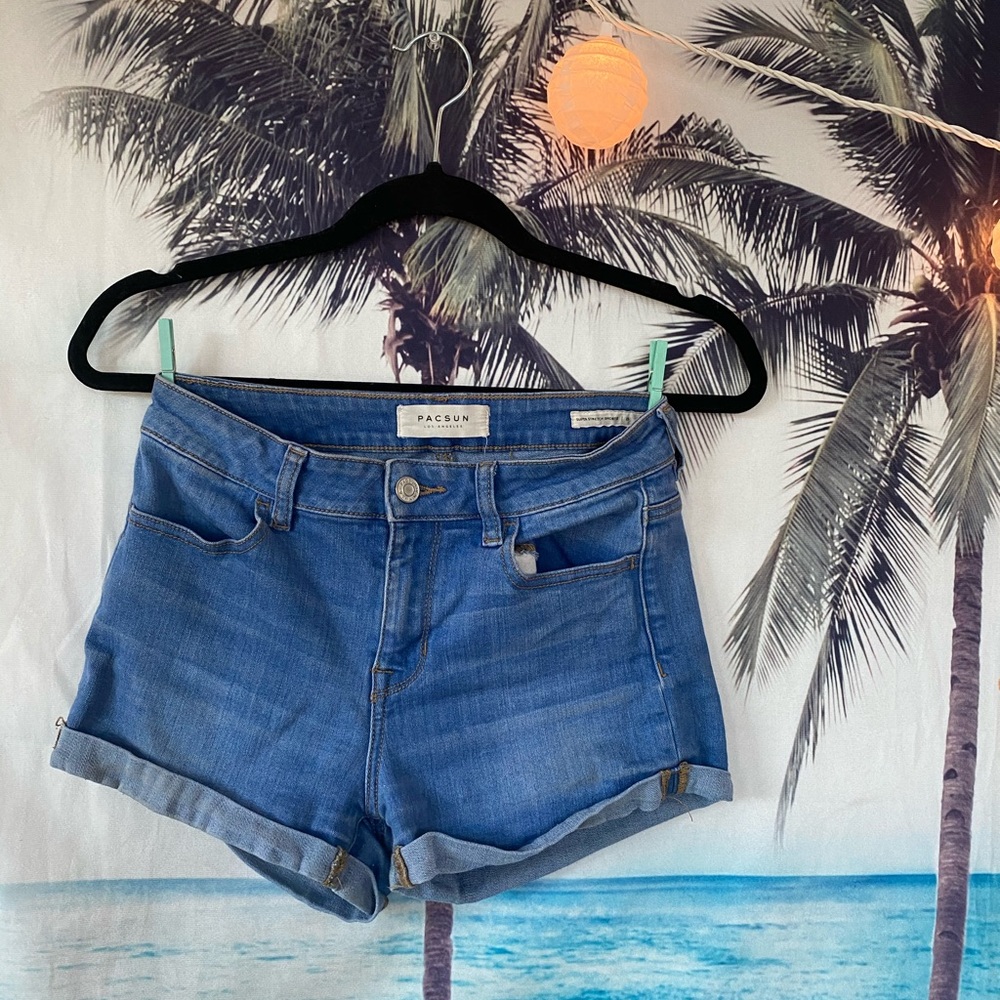 Highwasted Shorts